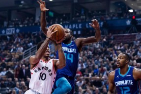 米乐M6官方网站-猛龙双星领衔心态调整，球队迎来转机(领衔担纲是什么意思)