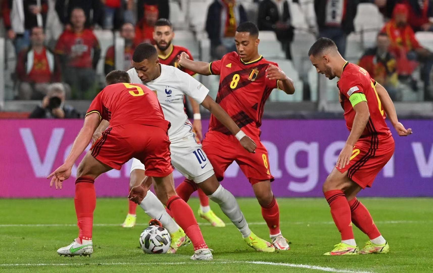 瑞士队惊险逆转，晋级欧国联半决赛